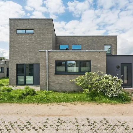 Holiday home Cozy In Lembruch-duemmer With Sauna *